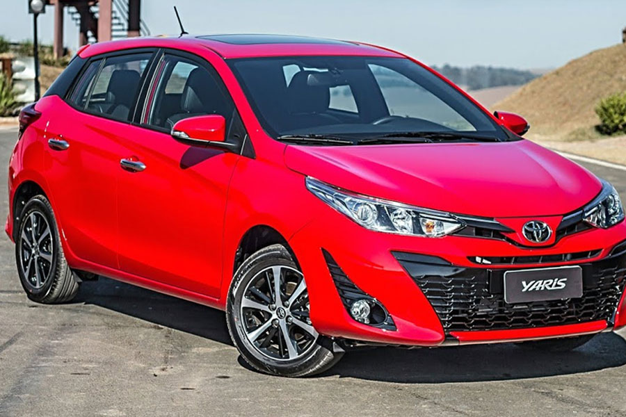 toyota yaris hatchback